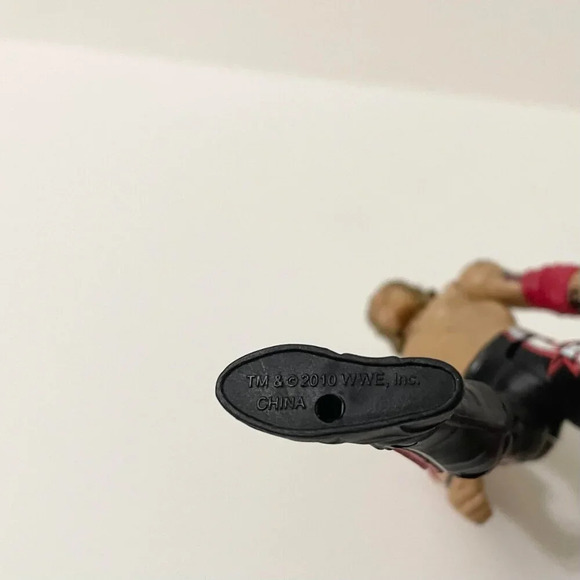 WWE 2010 Mattel Edge  Wrestling Action Figure Rated R Superstar - Picture 15 of 16